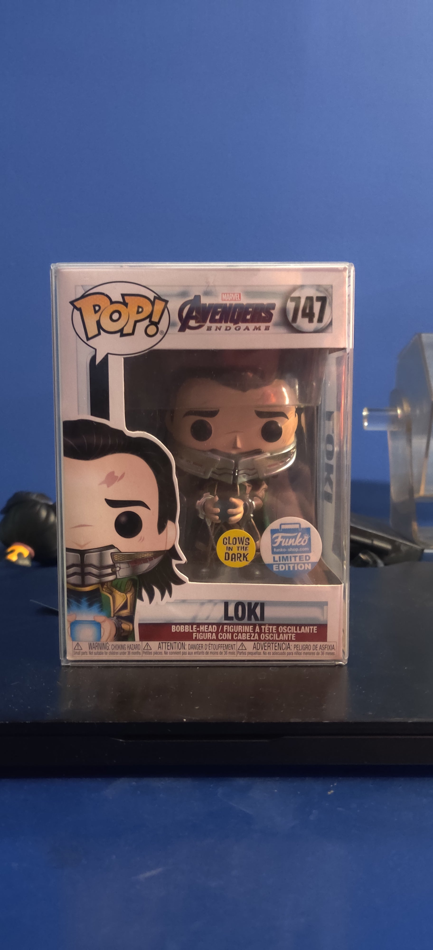 Funkos - Ricardo Meza - Loki with tesseract glow 747