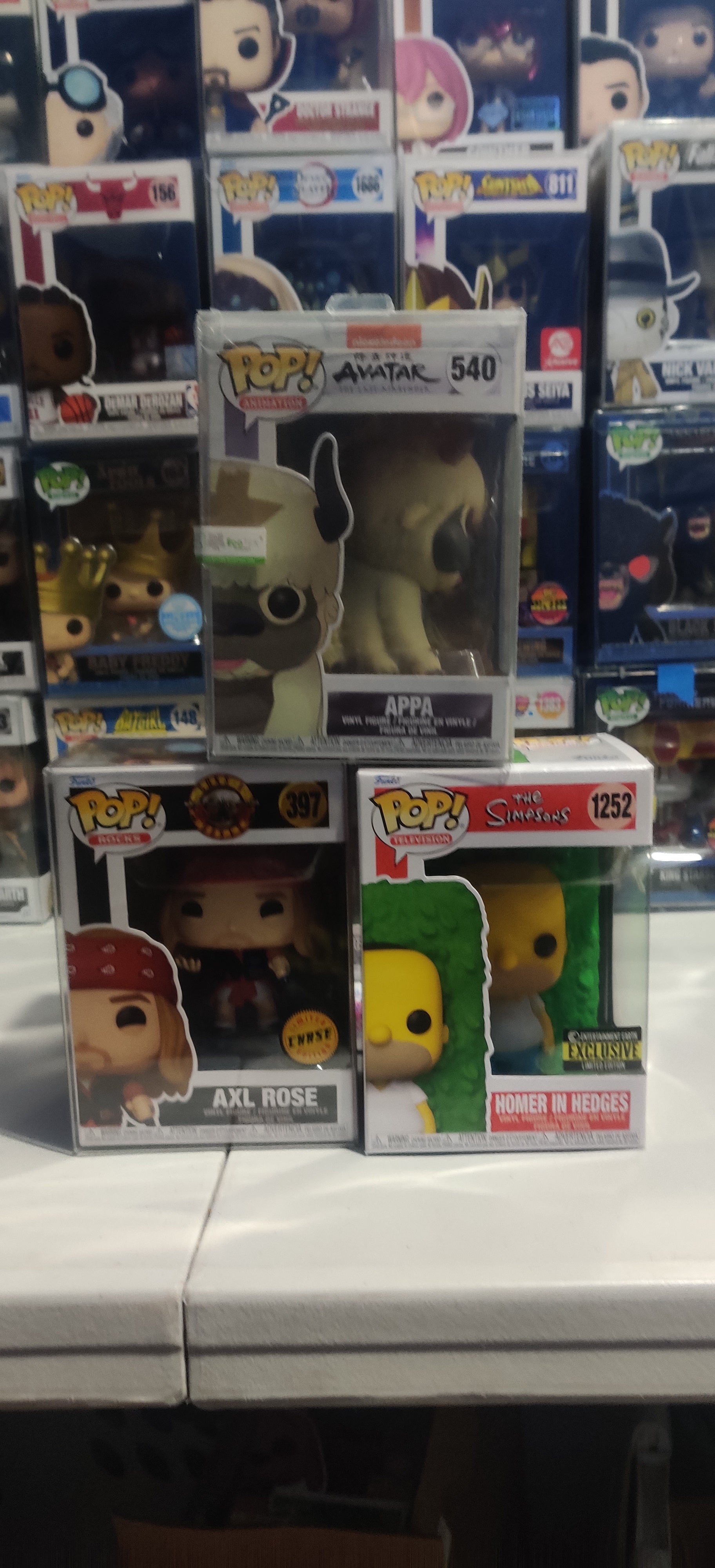 Funkos - Danny Castro, Axl roses chase, appa 540, Homero 1252