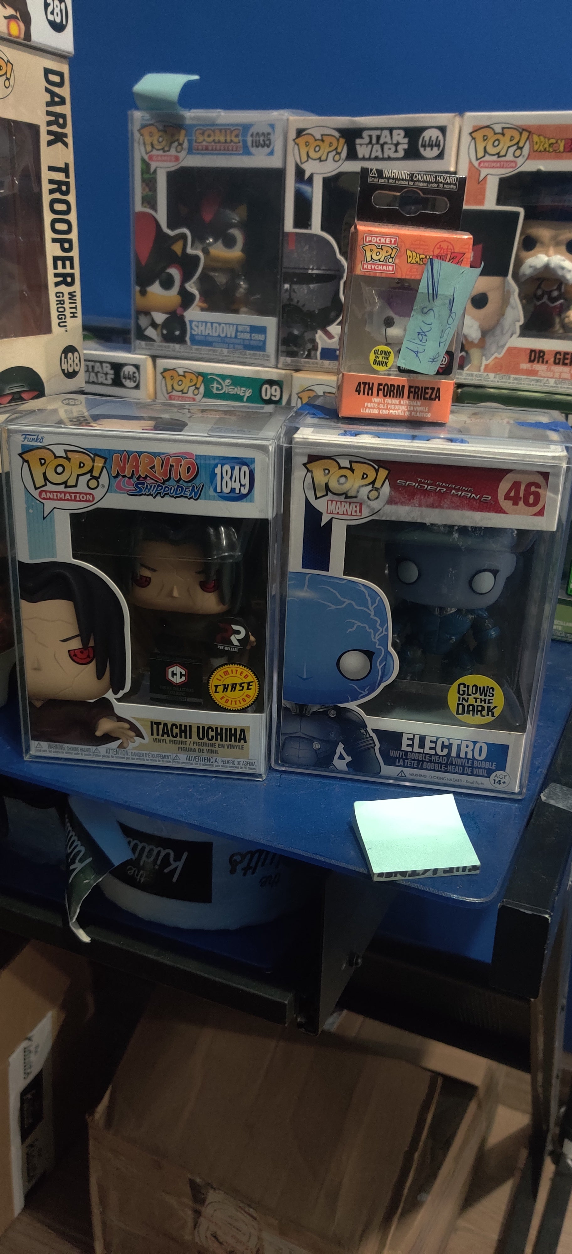 Funkos - Alexis, électro y Itachi chase, frieza